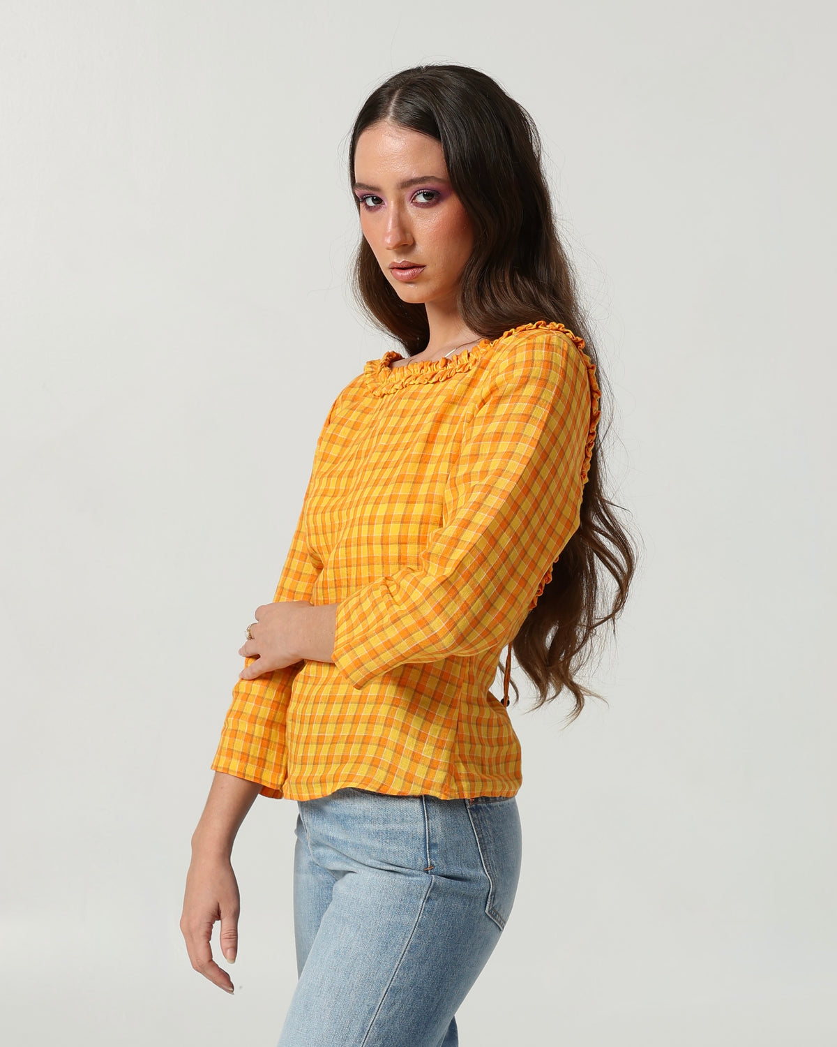 #color_apricot
