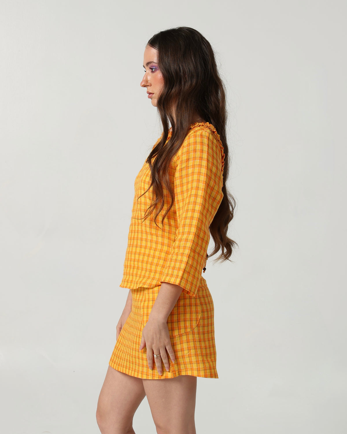 #color_apricot