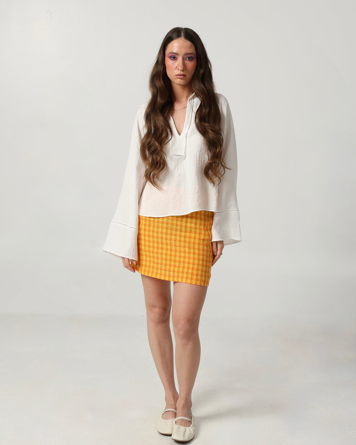 #color_apricot